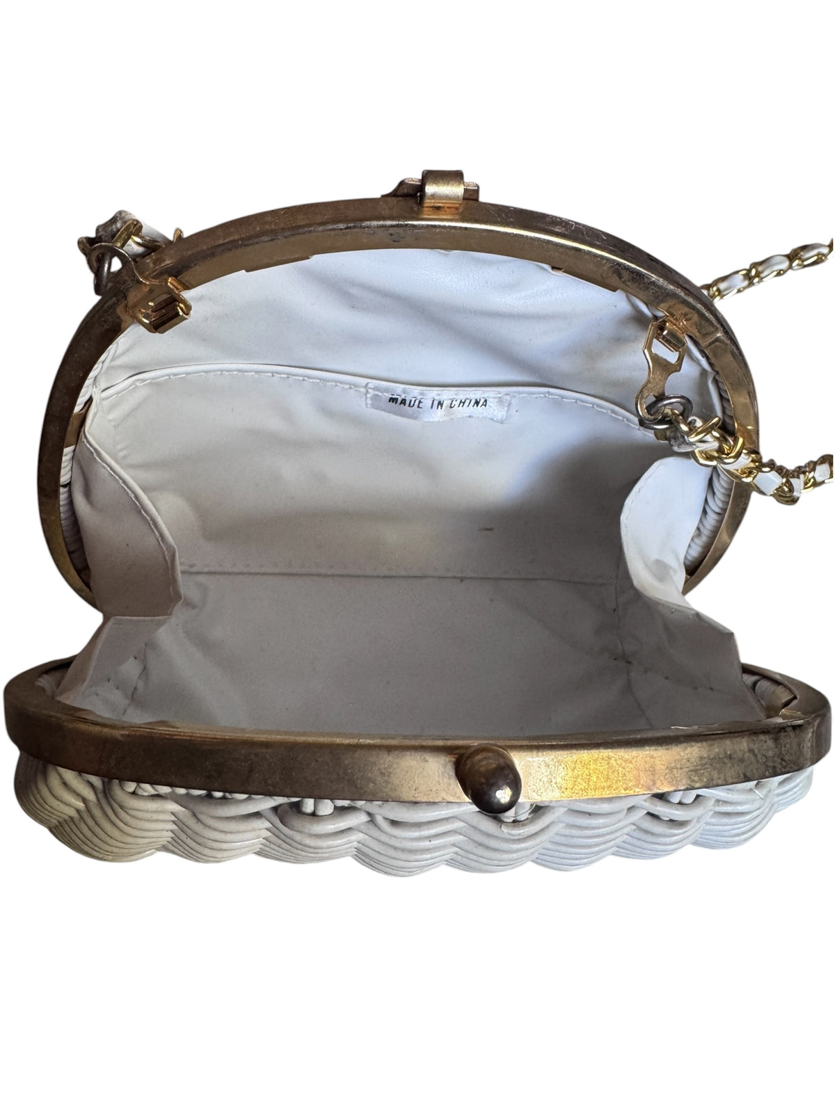 No. 21 Vintage White Wicker Chain Bag