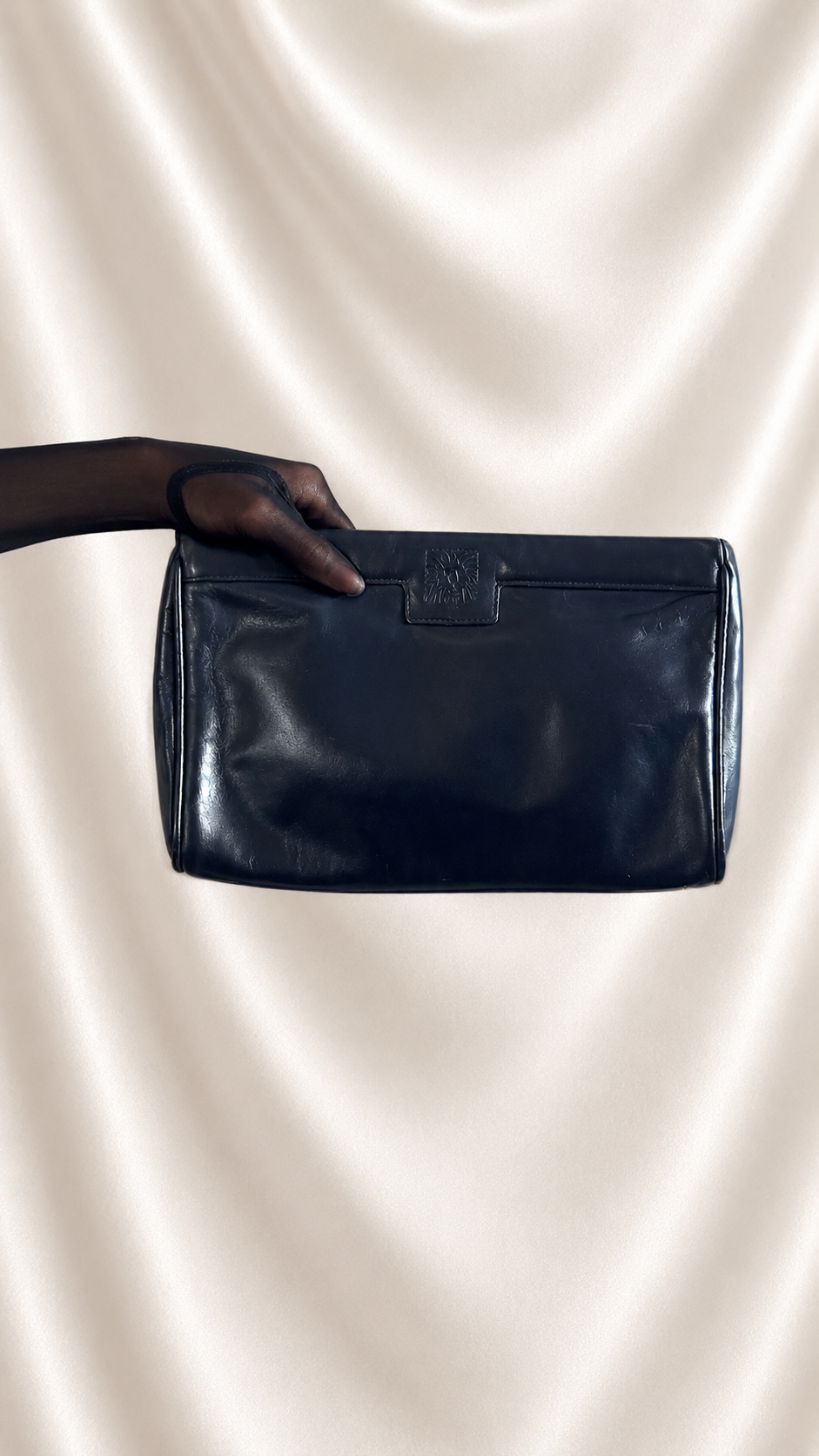 No. 20 Navy Oversized Clutch